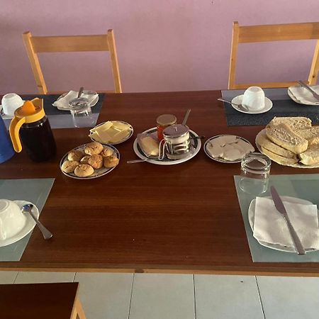 Casa Ze & Sonia Bed & Breakfast Portela Екстериор снимка